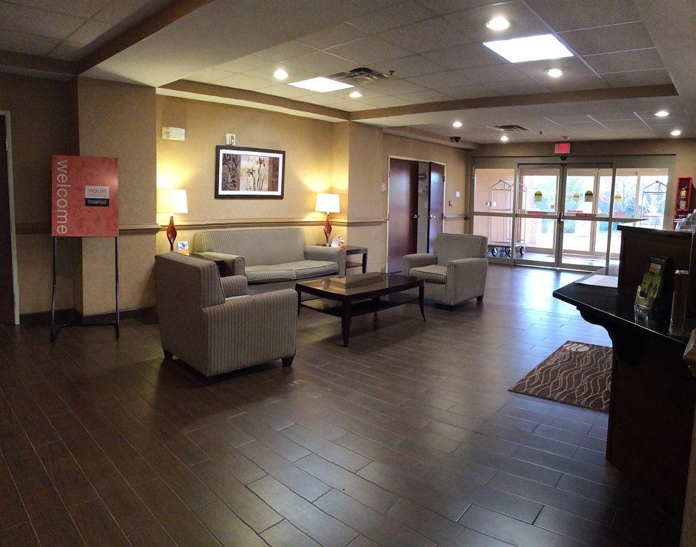 Comfort Inn & Suites Christiansburg I-81 Extérieur photo
